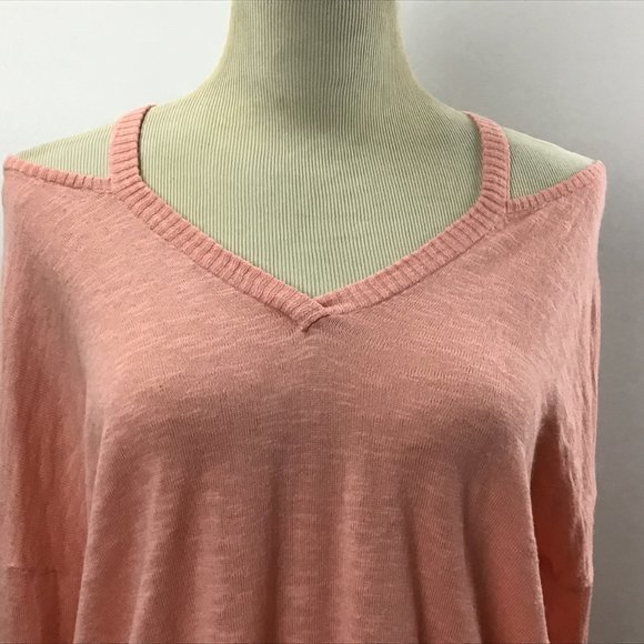 Lumiere Womens Cold Shoulder Peach Top Small Long Sleeve NWT - Picture 2 of 8
